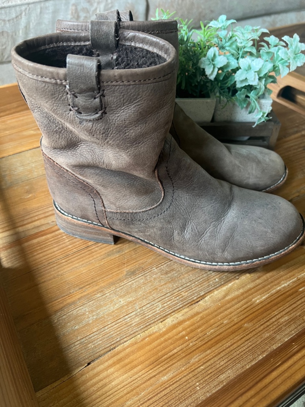 Gap Brown Fleece Lined Boots.  Size 8.5
